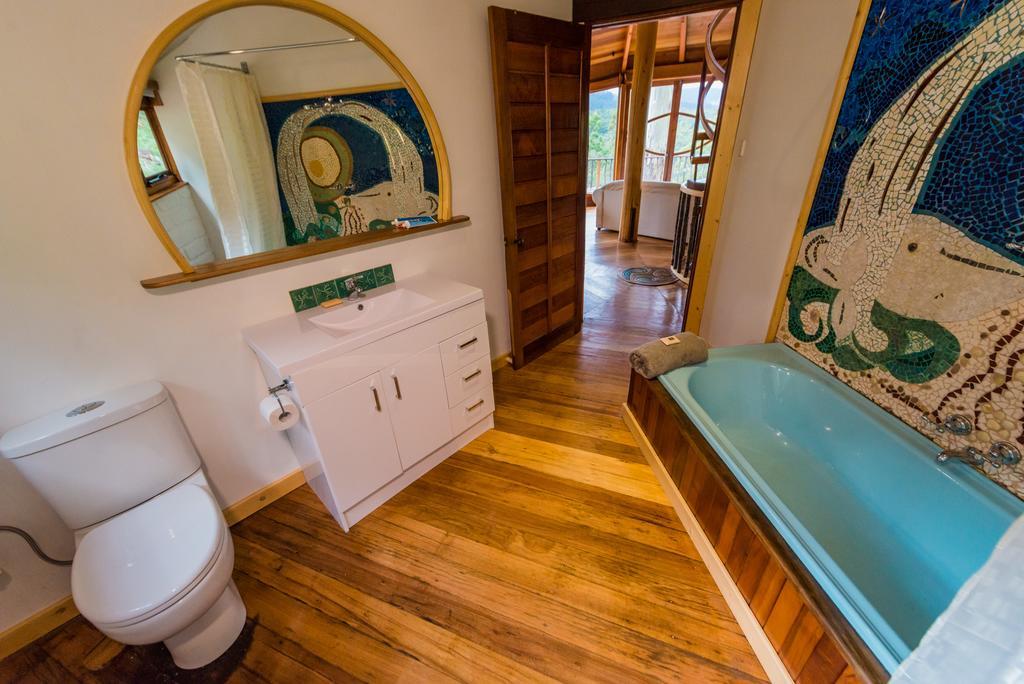 The Roundhouse Villa Jackeys Marsh Exterior foto